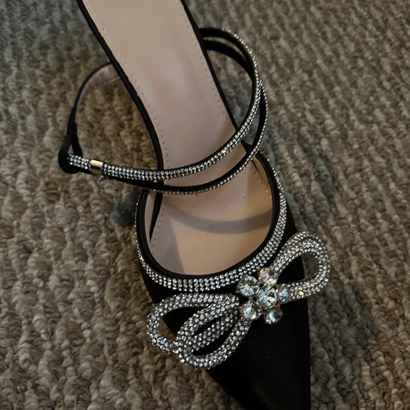 Wedding shoes size 9 never worn , black and white - Picture 7 of 7